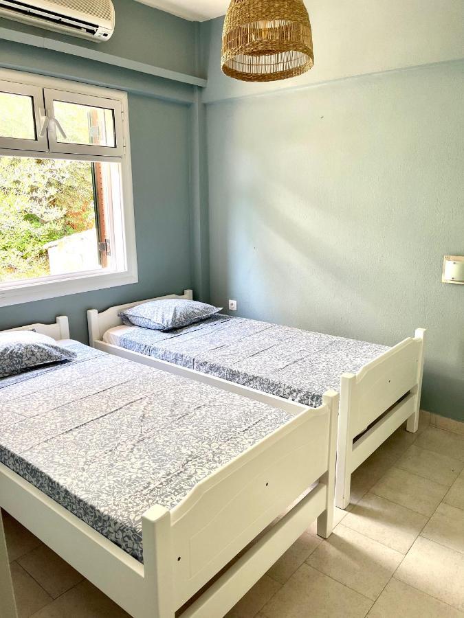 Costal Apartment Гліфада Екстер'єр фото