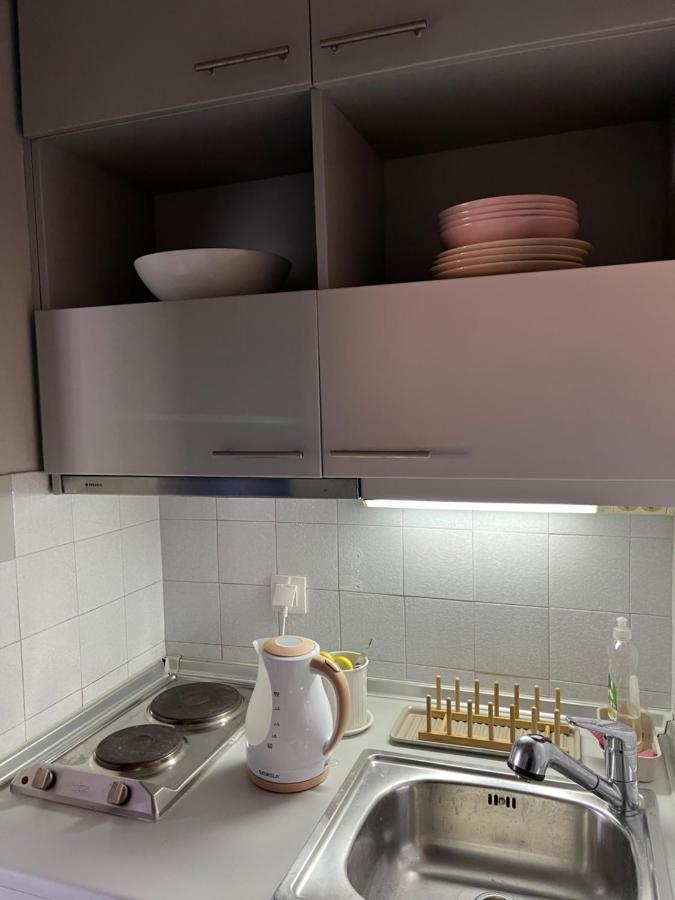 Costal Apartment Гліфада Екстер'єр фото